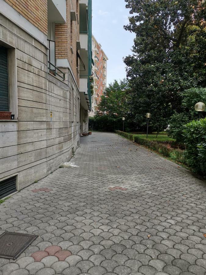 Bilocale Via Cagliero 9 Apartment